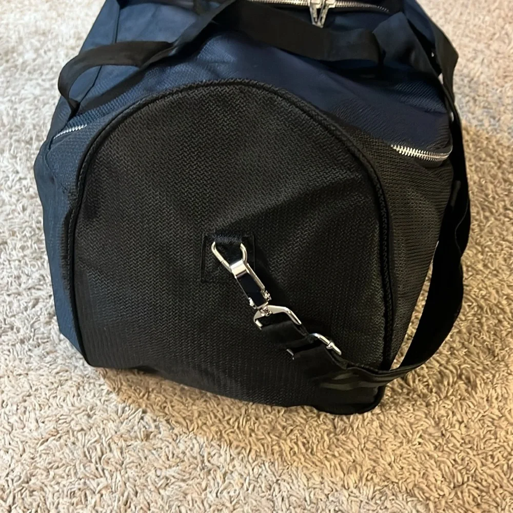 Giorgio Armani Parfums Duffel Bag